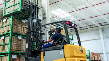 CAT® Lift Trucks New Q Series Electric Cushion